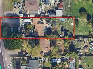 1627 N Santa Fe Ave, Vista, CA 92084