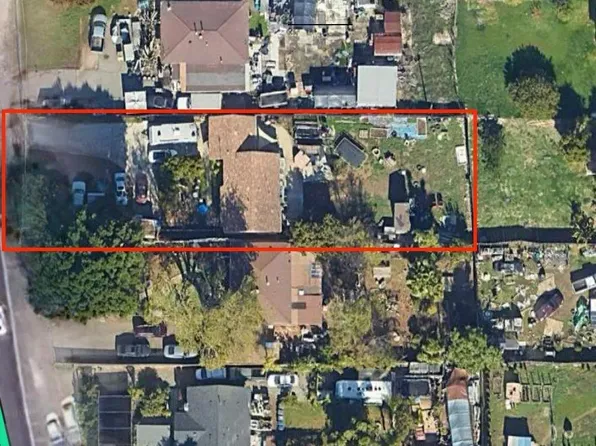 1627 N Santa Fe Ave, Vista, CA 92084