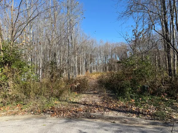 3498 Winter Holly Dr, Amelia, OH 45102