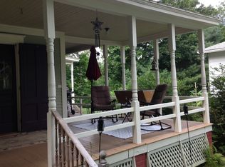 35 Woolson Ave, Springfield, VT 05156