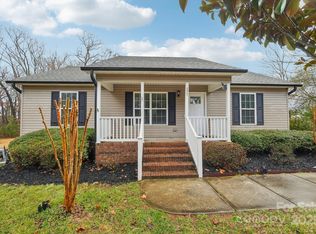 2421 Winfield St, Kannapolis, NC 28083