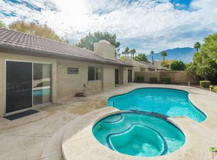 3580 Ridgeview Cir, Palm Springs, CA 92264