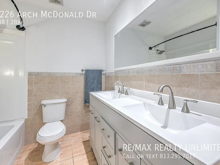 2226 Arch McDonald Dr — Photo 15