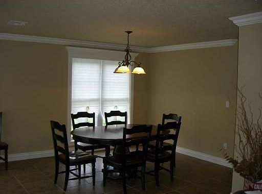 4th image of 1811 W Villa View Dr