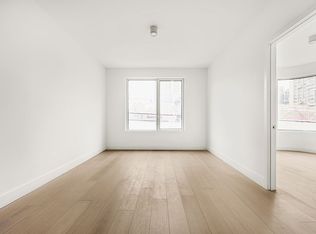 208 Delancey, New York, NY 10002