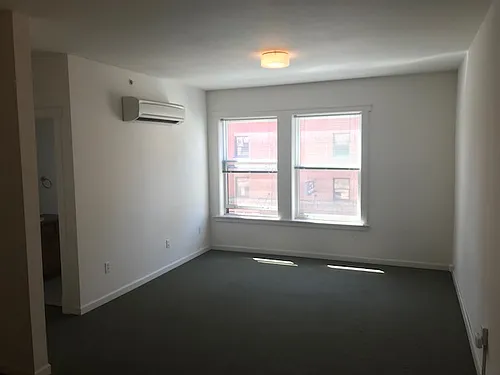 Floor plan 206