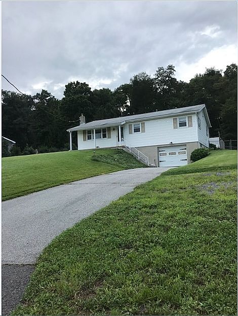 front view from Cedar Drive