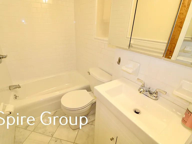 329 W 76th St #2A — Photo 7