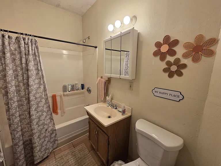 219 Harvard St #7 — Photo 15