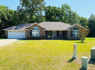 1745 Pyracantha Rd, Sumter, SC 29154