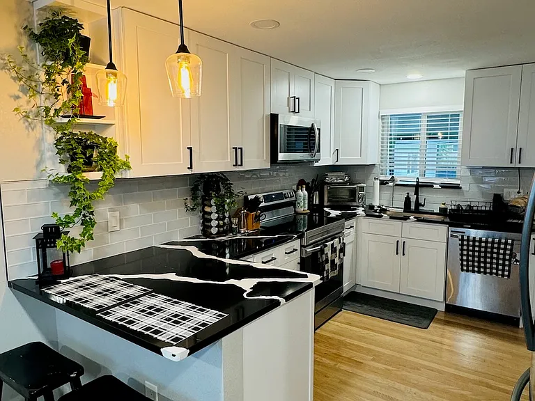 4698 E Montana Pl — Photo 22