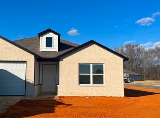228 Baldwin Dr, Beebe, AR 72012
