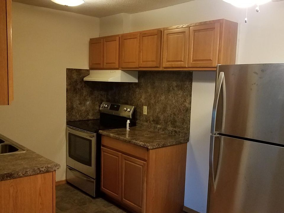 1st image of 2616 Harriet Ave APT 304