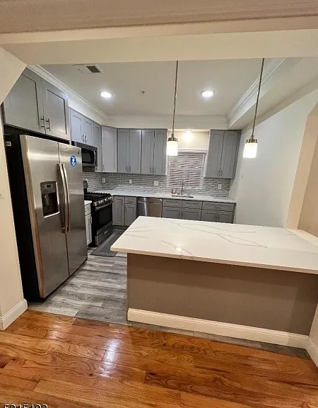 55 Hazelwood Ave — Photo 5