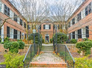 1216 Sophia St, Fredericksburg, VA 22401