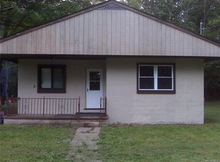 18 Goldfarb Rd, Harris, NY 12742