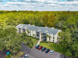 3232 Lake Pine Way E APT F2, Tarpon Springs, FL 34688