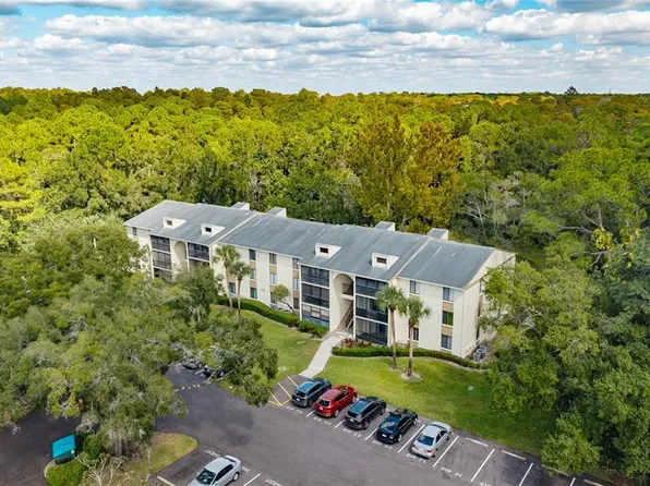 3232 Lake Pine Way E APT F2, Tarpon Springs, FL 34688