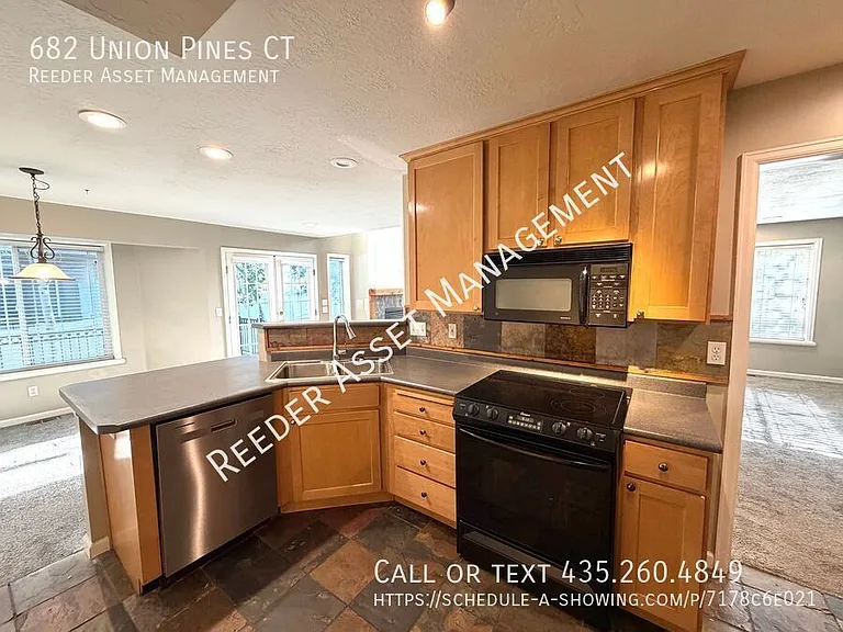 682 E Union Pines Ct — Photo 5