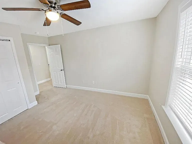 65 Roselite Cir — Photo 20