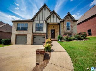 144 Eagle Cove Dr, Pelham, AL 35124