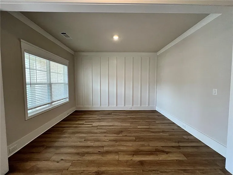 905 Winding Rose Dr — Photo 4