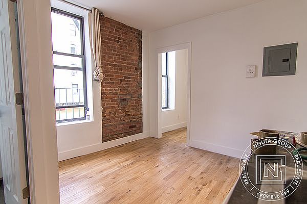 1st image of 58 Kenmare St #8
