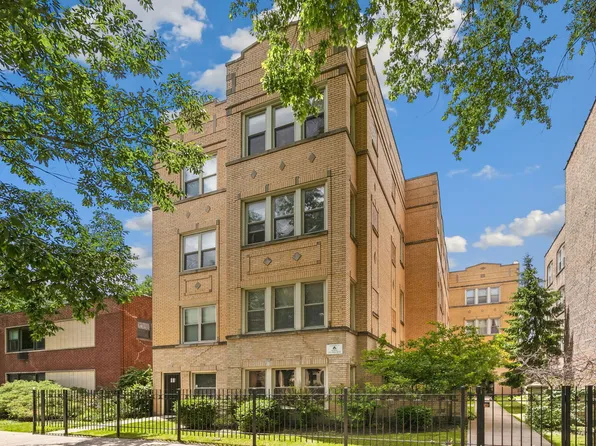 4104 N Mozart St APT 2W, Chicago, IL 60618