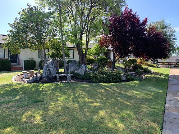 2nd image of 91 Summit Ave #29
