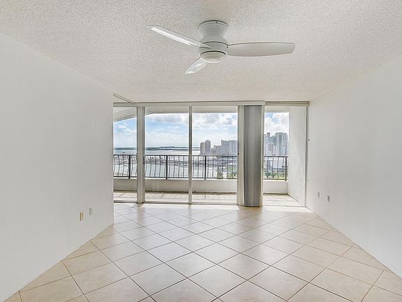 3rd image of 555 NE 15th St APT 35J