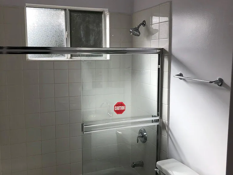 11818 Gateway Blvd #15 — Photo 15