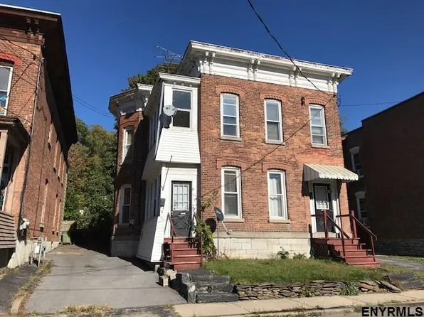 71 Union St, Amsterdam, NY 12010