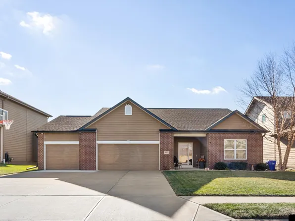 4607 Sheridan Rd, Bellevue, NE 68133