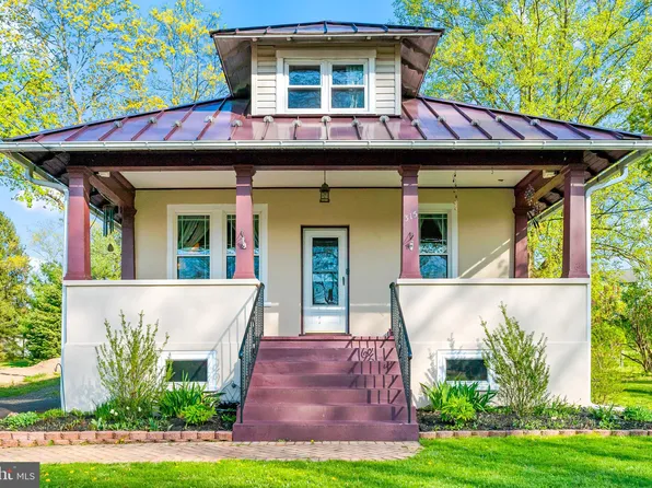 315 S Main St, Perkasie, PA 18944