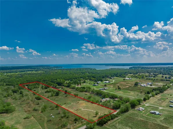 8967 County Road 3609, Quinlan, TX 75474