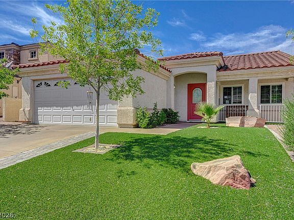 4th image of 740 Camino Del Ray