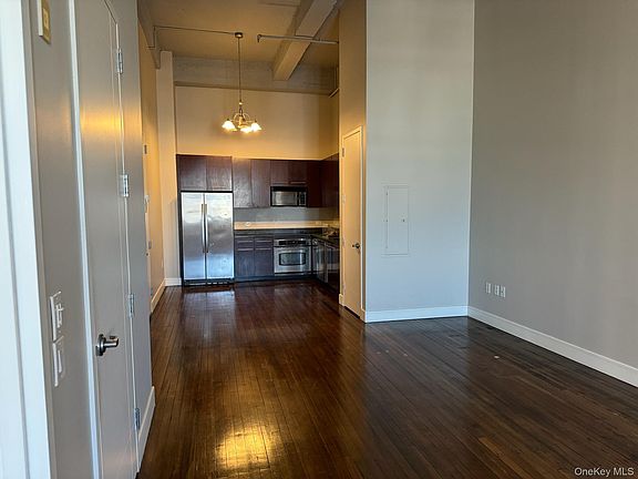 3rd image of 25 Leroy Place #405