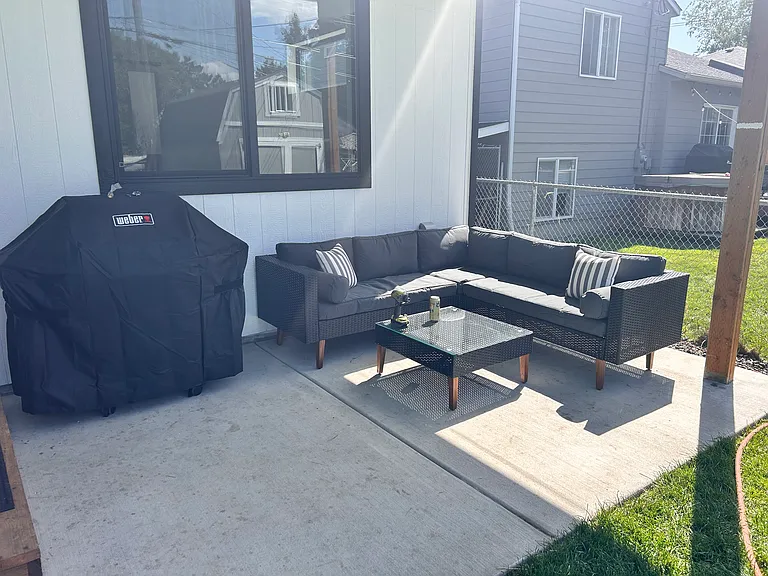 4221 E 23rd Ave — Photo 17