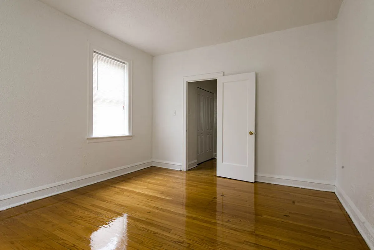 Building Photo - 1735 W 79th St 7906-10 S Hermitage Chicago, IL 60620