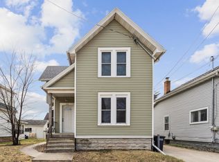 821 E Parkway Ave, Oshkosh, WI 54901
