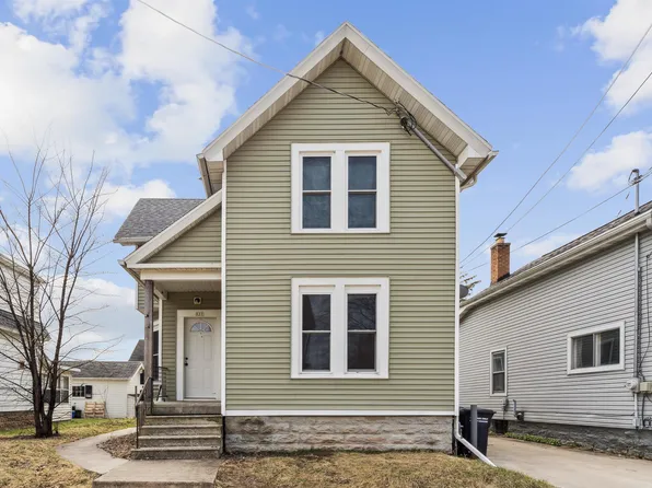 821 E Parkway Ave, Oshkosh, WI 54901
