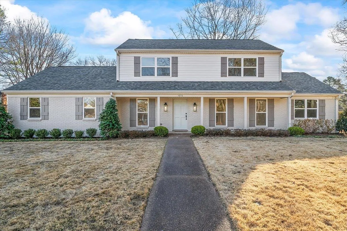 4 bed, 3.0 bath, 2274 sqft, $3,400 — Photo 1