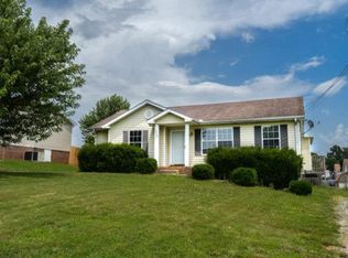 2809 Summertree Ln, Clarksville, TN 37040