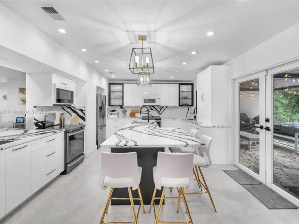 5420 N 37th St, Hollywood, FL 33021