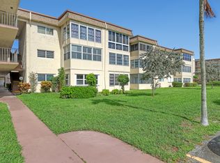 719 Lori Dr APT 214, Palm Springs, FL 33461