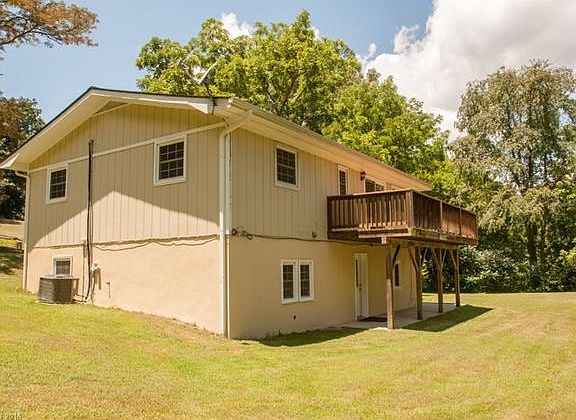 2nd image of 257 Echo Dr
