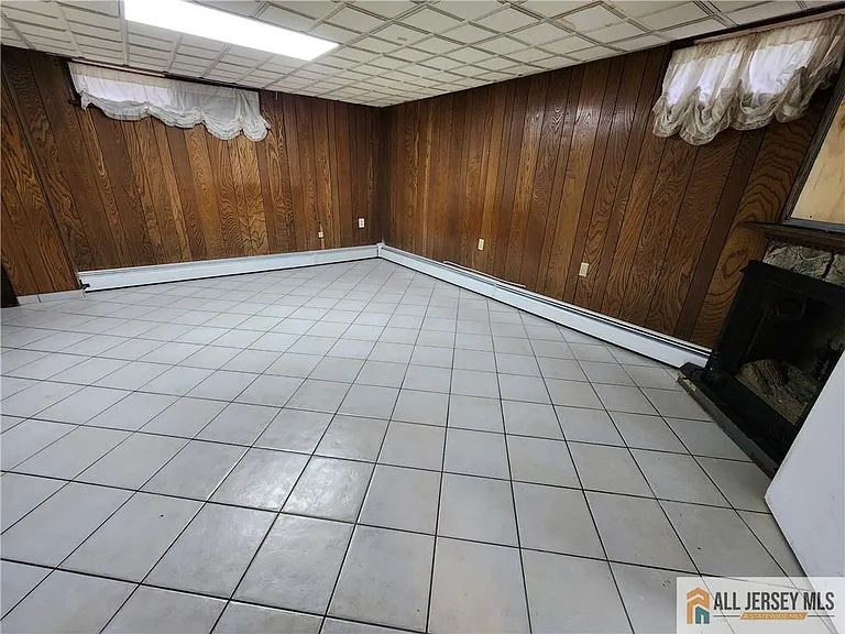 968 New Dover Rd — Photo 15