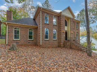 3807 Rappahannock Ct, Greensboro, NC 27407