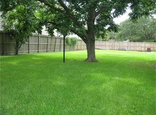 6611 Belmont St, Houston, TX 77005