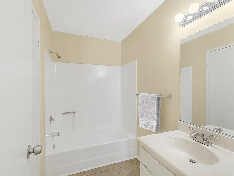 38225 12th St E #14 — Photo 7